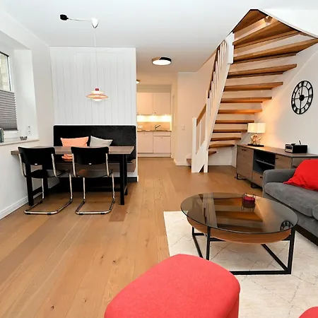 Holiday home Moewenweg Moewe Im Moewenweg App 1 Hohwacht